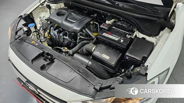 Hyundai Avante AD id 3937065 из Кореи 16