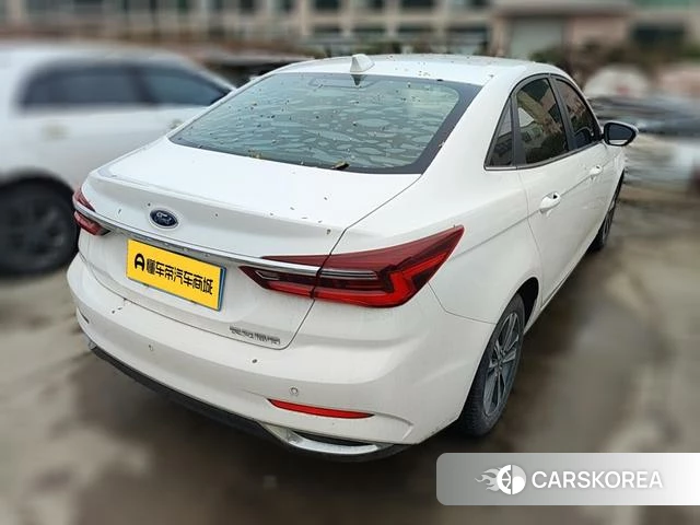 Ford Forrest 2021 Белый из Китая, фото 6