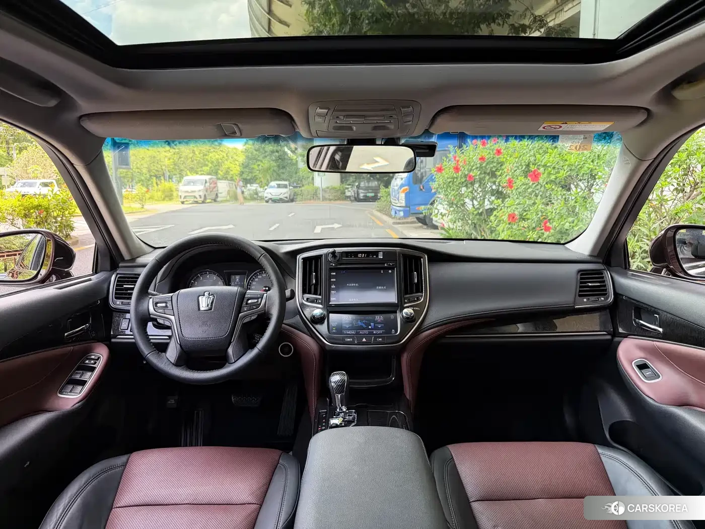Toyota Crown id 4607164 из Китая 9