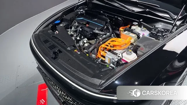 Hyundai Grandeur Hybrid (GN7) id 2925715 из Кореи 16