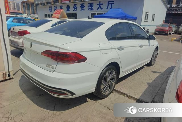 Volkswagen Bora id 4298091 из Китая 13