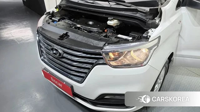 Hyundai The New Grand Starex id 3254109 из Кореи 16