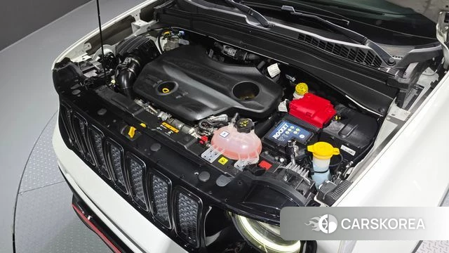 Jeep Renegade id 3942362 из Кореи 16