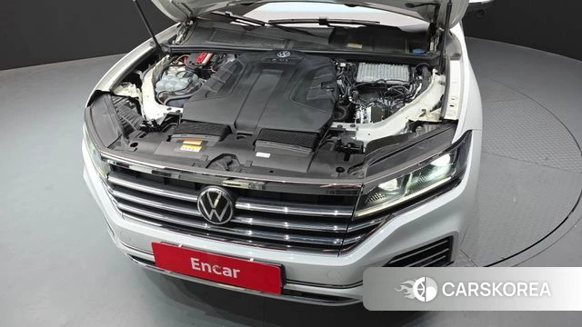 Volkswagen Touareg 3rd generation id 3893150 из Кореи 16