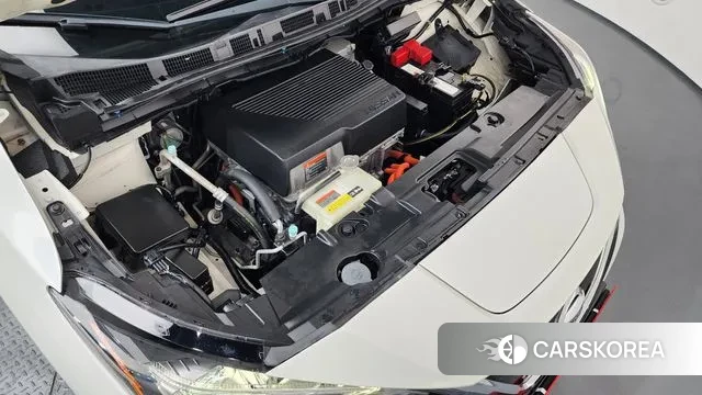 Nissan Leaf (ZE1) id 3723456 из Кореи 16