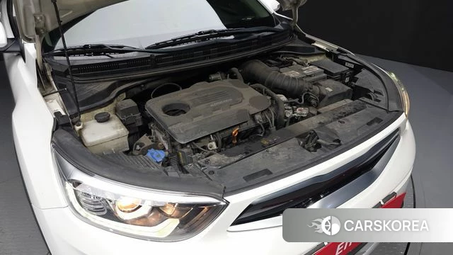 Kia Stonic id 4850009 из Кореи 16