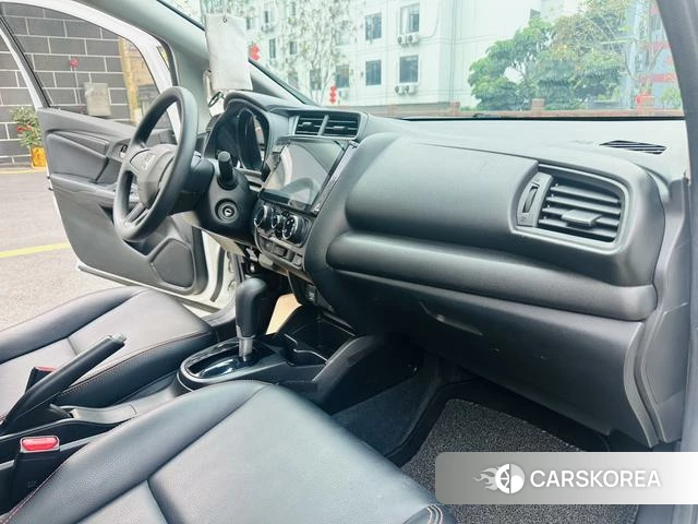 Honda Fit id 4220635 из Китая 21