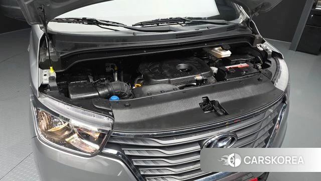 Hyundai The New Grand Starex id 3954978 из Кореи 16