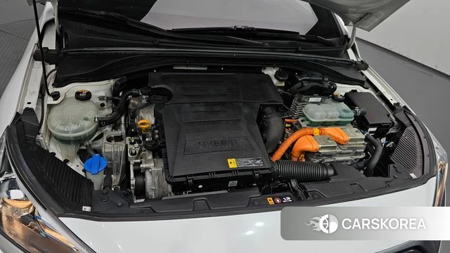 Hyundai The New Ionic Hybrid id 4894929 из Кореи 16