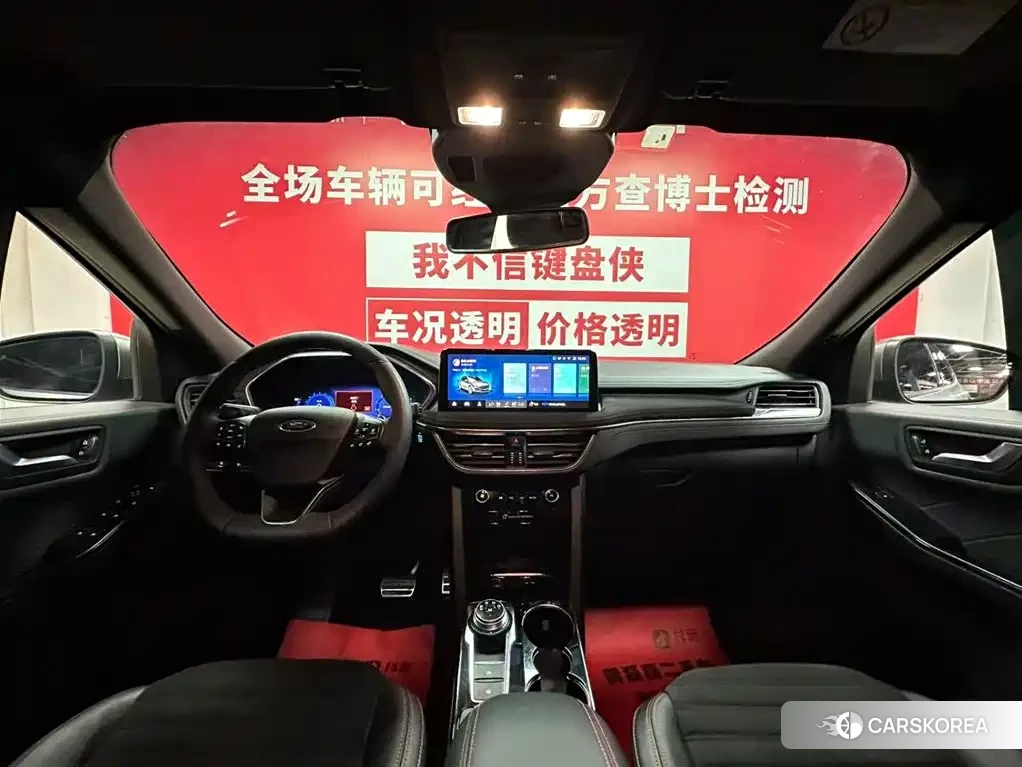 Ford Escape 2022 Silver/gray из Китая, фото 6