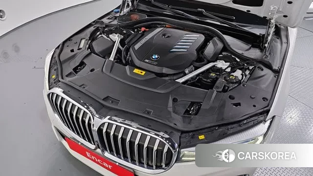 BMW 7 Series (G11) id 3038812 из Кореи 16