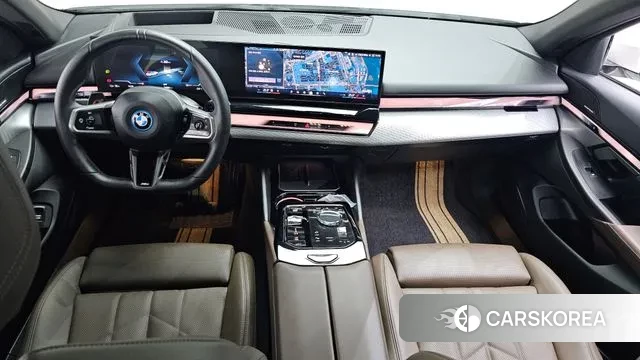 BMW i5 (G60) id 3446930 из Кореи 16