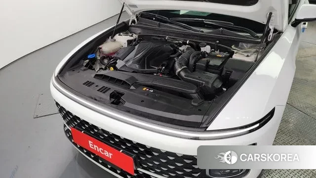 Hyundai Grandeur (GN7) id 3027018 из Кореи 16