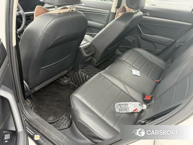 Volkswagen Lavida 2022 Белый из Китая, фото 6