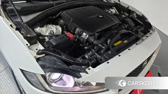 Jaguar F-PACE id 3249333 из Кореи 16