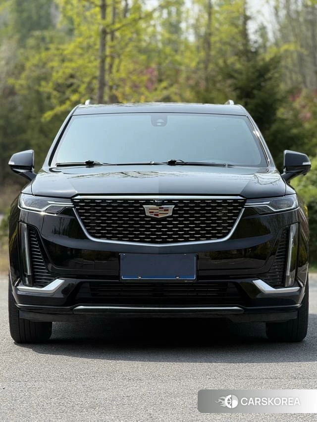 Cadillac XT6 2022 Черный из Китая, фото 6
