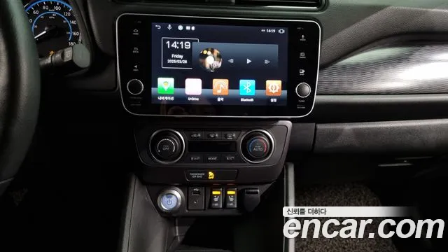 Nissan Leaf (ZE1) id 2558346 из Кореи 16