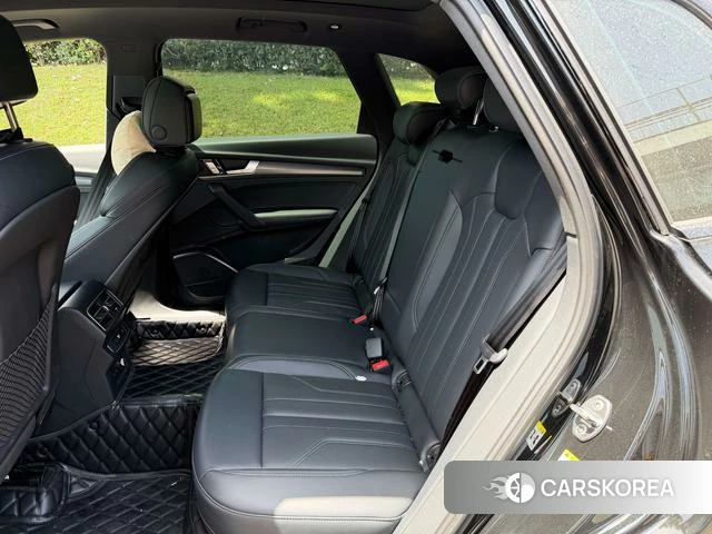 Audi Q5L id 4205816 из Китая 10