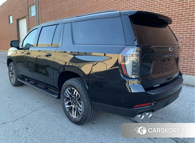 Chevrolet Suburban 2025 Черный из Китая, фото 6