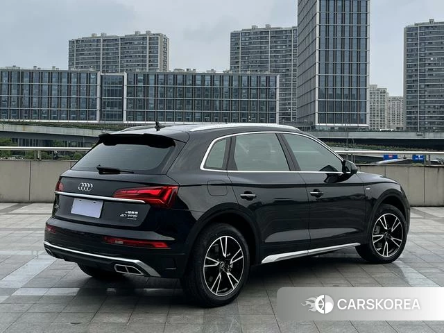 Audi Q5L id 4359041 из Китая 17