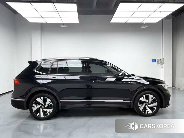 Volkswagen Tiguan L id 4387420 из Китая 7