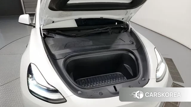 Tesla Model Y id 3094703 из Кореи 16