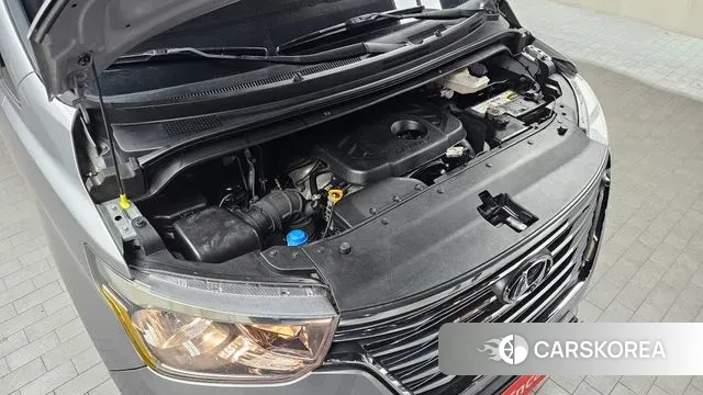 Hyundai The New Grand Starex id 3449790 из Кореи 16