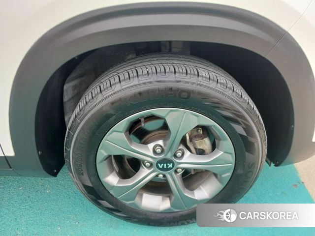 Kia Seltos id 4496416 из Кореи 16