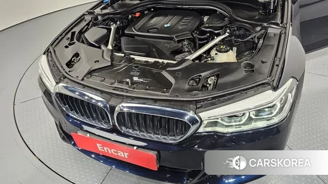 BMW 5 Series (G30) id 3588562 из Кореи 16