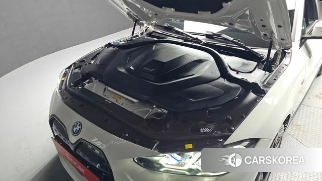 BMW i4 id 3897361 из Кореи 16