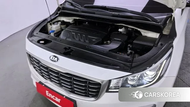 Kia The New Carnival id 3602025 из Кореи 16