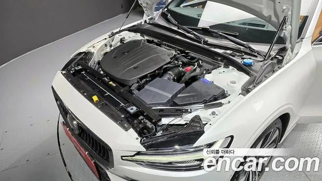 Volvo S60 3rd generation id 2419943 из Кореи 16