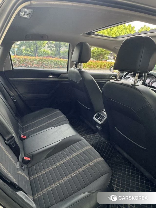 Volkswagen Lavida id 4265900 из Китая 9