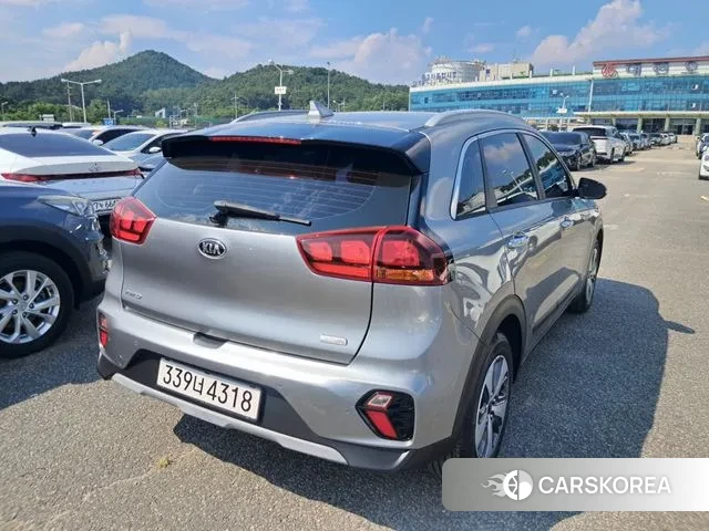 Kia The New Niro id 3044326 из Кореи 15