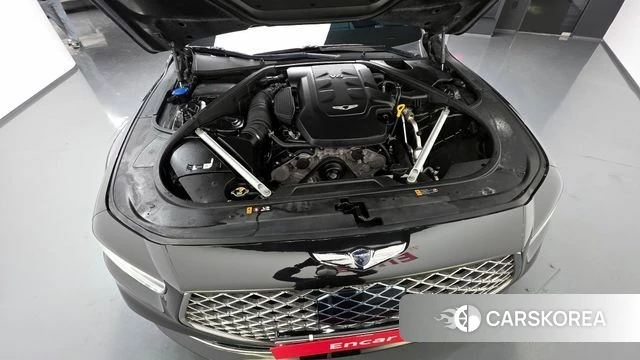 Genesis G90 id 4285661 из Кореи 16