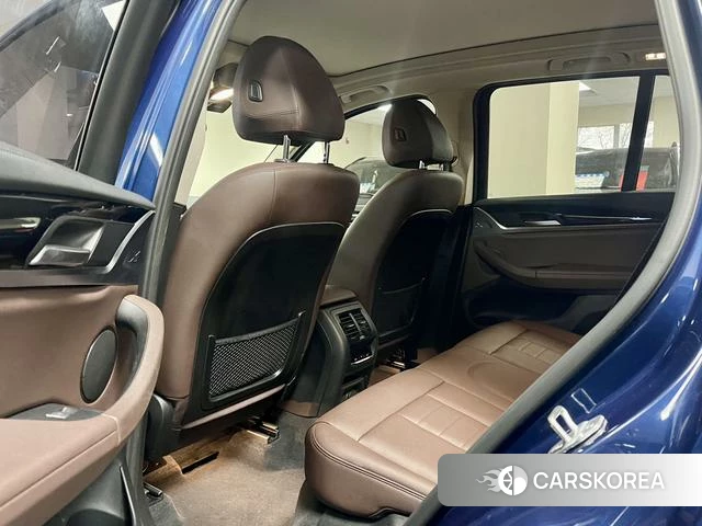 BMW X3 id 4221898 из Китая 9