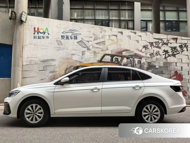 Volkswagen Lavida 2024 Белый из Китая, фото 6