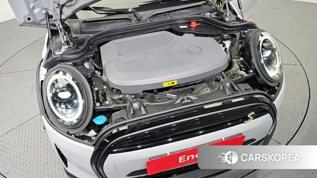 Mini Cooper Electric id 3032373 из Кореи 16