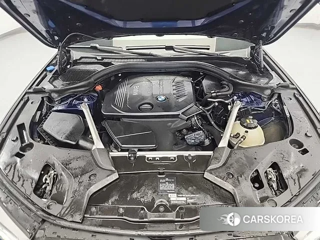 BMW 5 Series (G30) id 3339512 из Кореи 15