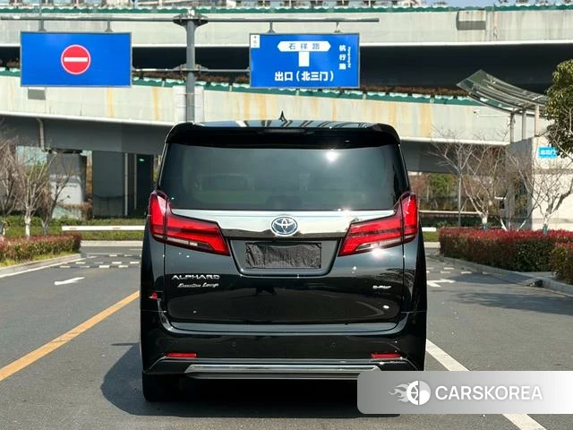 Toyota Elfa id 4276041 из Китая 19
