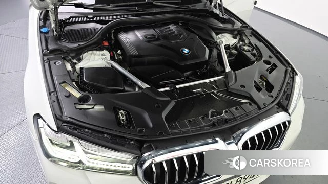 BMW 5 Series (G30) id 4383210 из Кореи 27