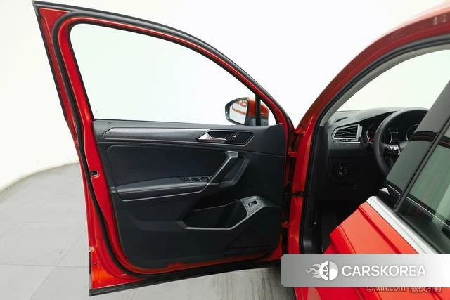 Volkswagen Tiguan L id 4254266 из Китая 20