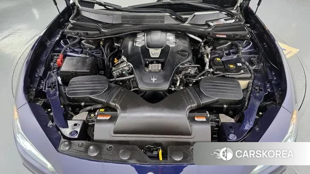 Maserati Ghibli id 3723692 из Кореи 16