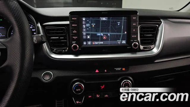 Kia Stonic id 2645238 из Кореи 16