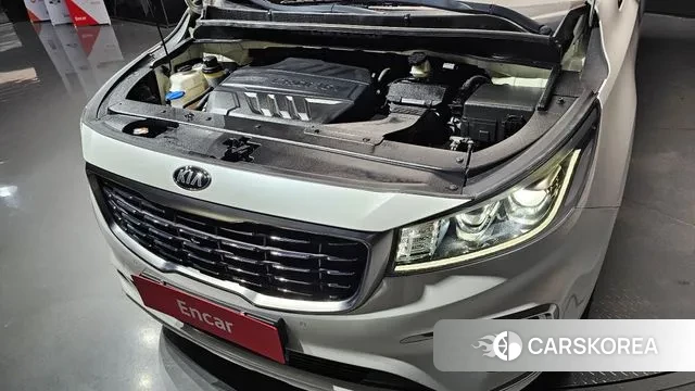 Kia The New Carnival id 2966657 из Кореи 16