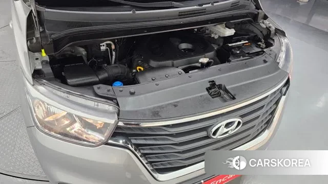 Hyundai The New Grand Starex id 3417594 из Кореи 16