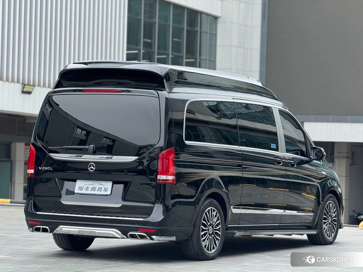 Mercedes-Benz V-class id 4487420 из Китая 14