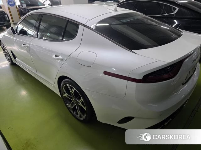 Kia Stinger id 3820859 из Кореи 12