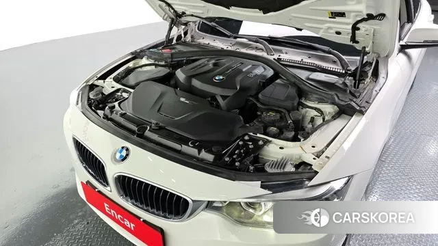 BMW 4 Series (F32) id 3778809 из Кореи 16