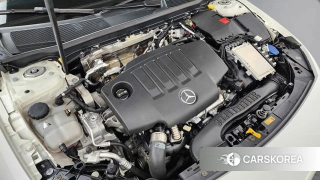 Mercedes-Benz A-Class W177 id 4245168 из Кореи 27